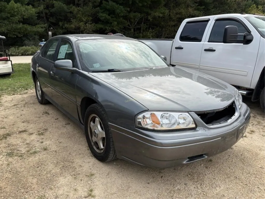 2005 Chevrolet Impala Car