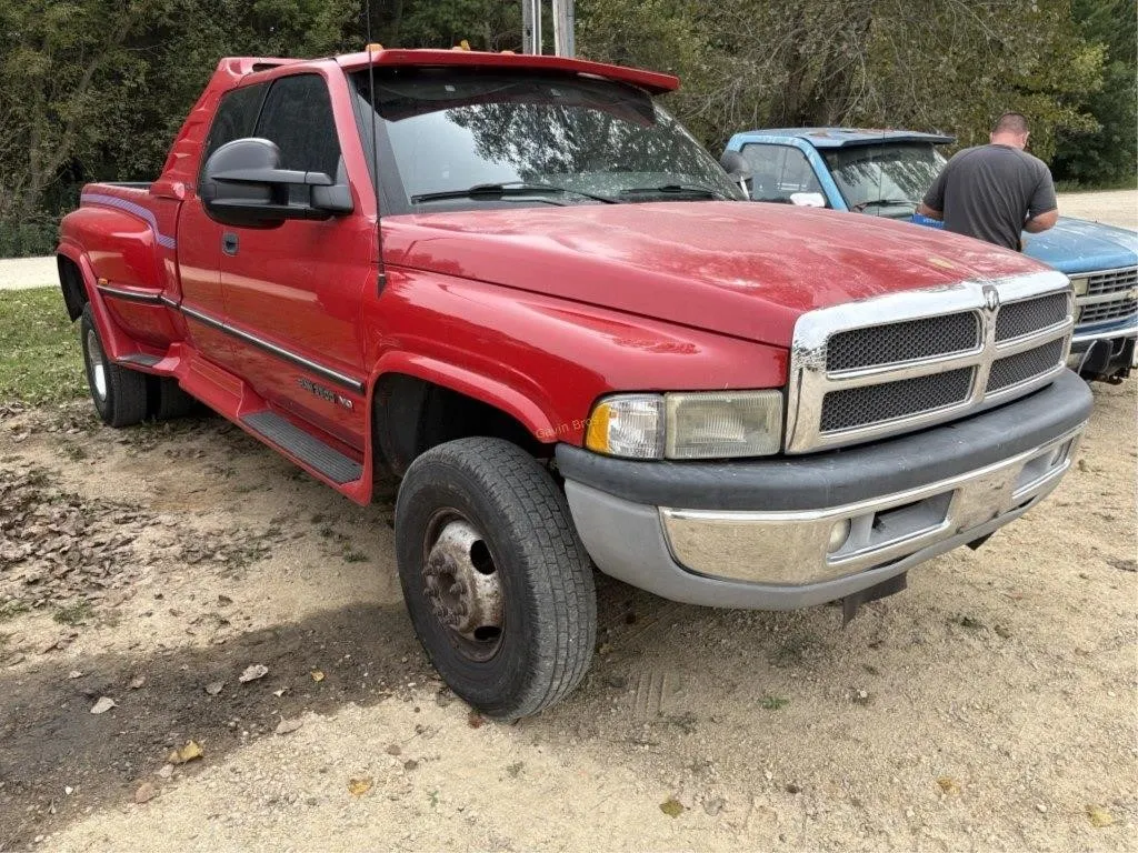 1995 Dodge Ram 3500 Dually Truck