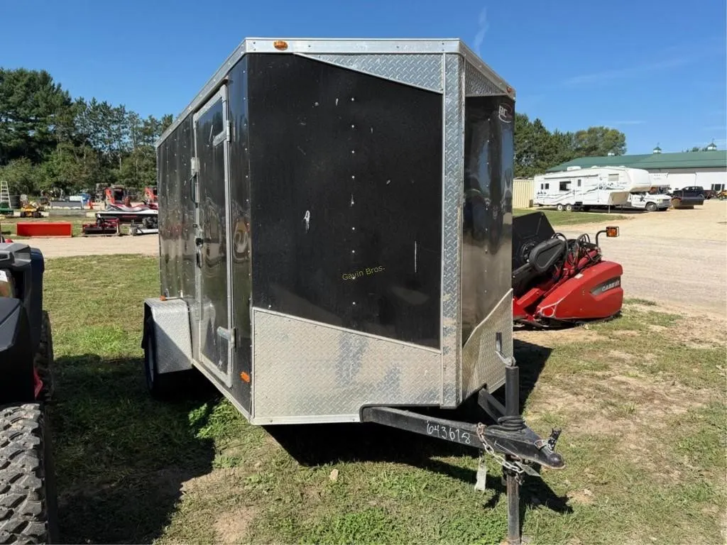 2018 RC Trailers 10' Enclosed Trailer