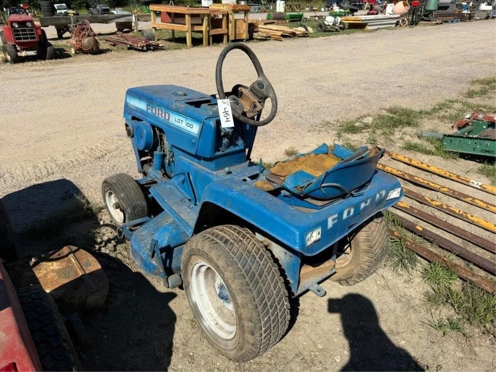 Ford LGT100 Lawn Mower