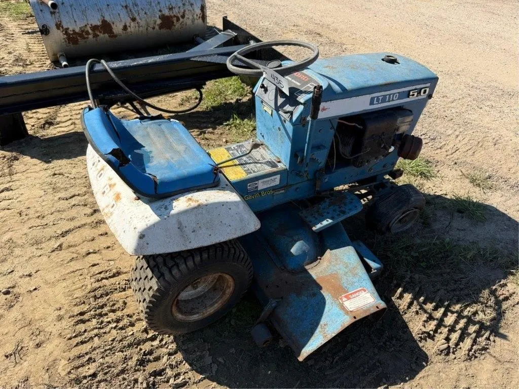 Ford LT110 Lawn Mower