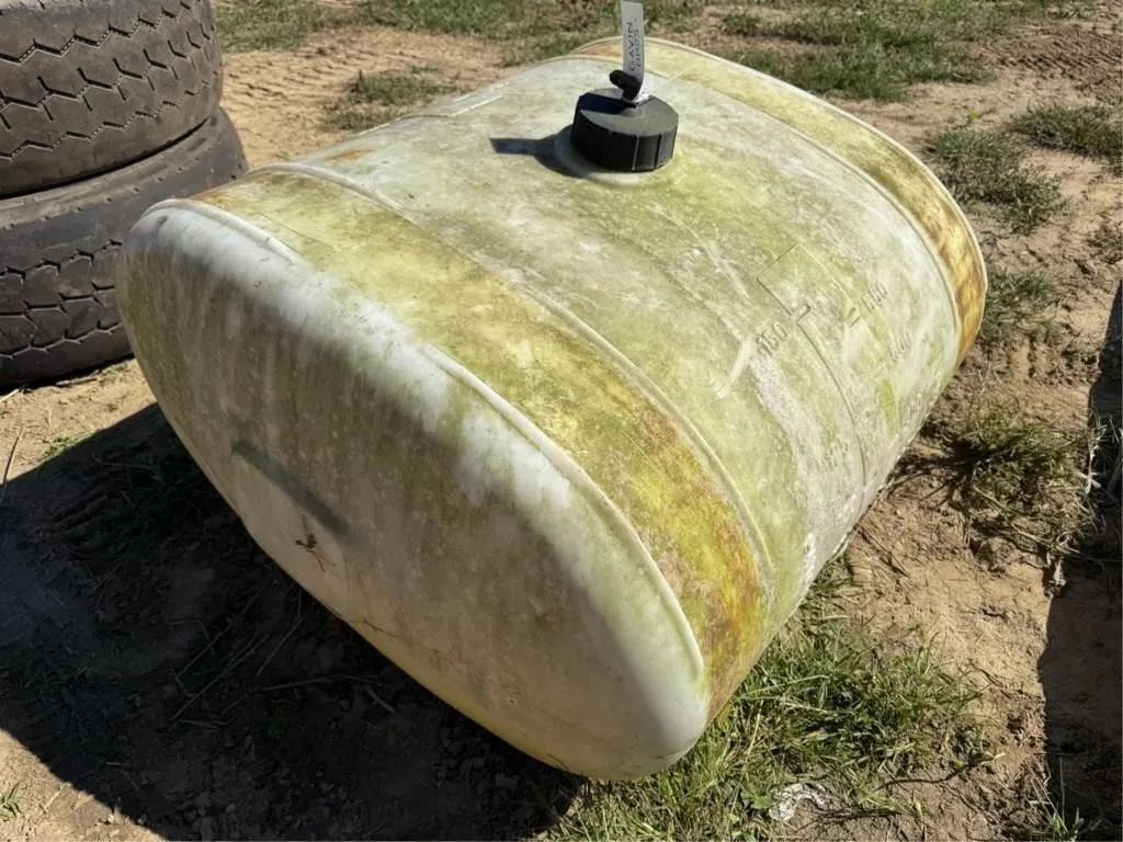 John Deere 150 Gallon Tank
