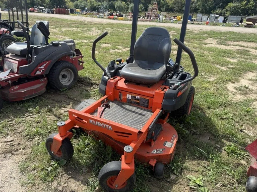 Kubota Kommander z122r Zero Turn Mower