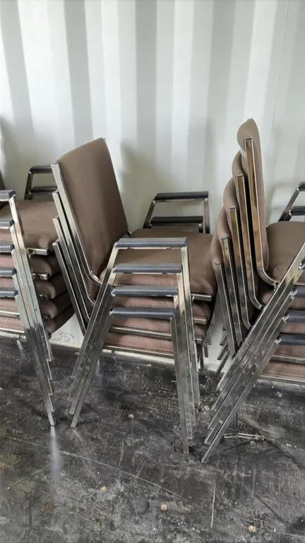 7- office chairs