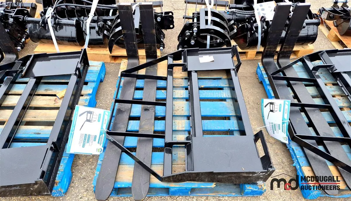 AGT SAI1100 Adjustable Pallet Fork Attachment
UNRESERVED