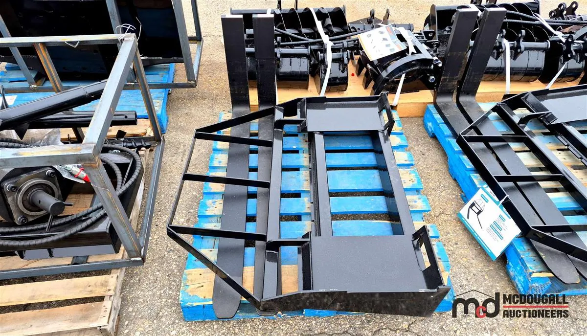 AGT SAI1100 Adjustable Pallet Fork Attachment
UNRESERVED