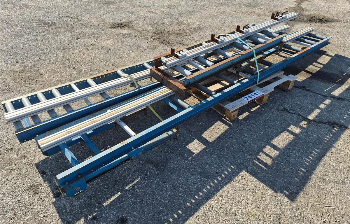 12' Roller Conveyor w/ Adjustable Guides
UNRESERVED