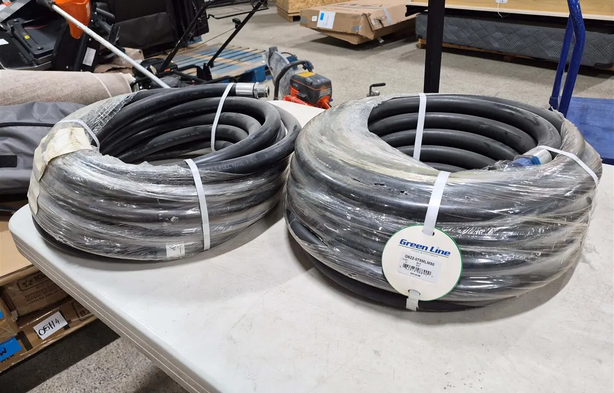 (2) Green Line 3/4" Pumpflex Fuel Hoses
UNRESERVED