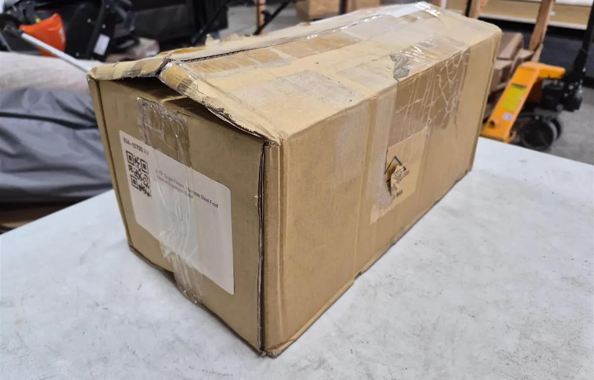 Box of 1/4'' Stainless Steel Foot Valves
UNRESERVED
