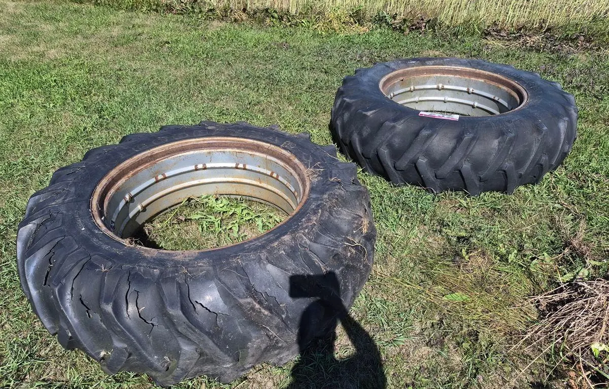 (2) Goodyear 18.4-38 Tires w/ Rims
UNRESERVED