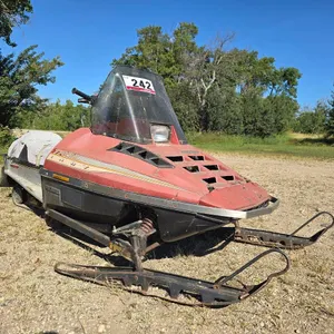 1985 Polaris Trail Indy Snowmobile (Non-Runner)
 UNRESERVED