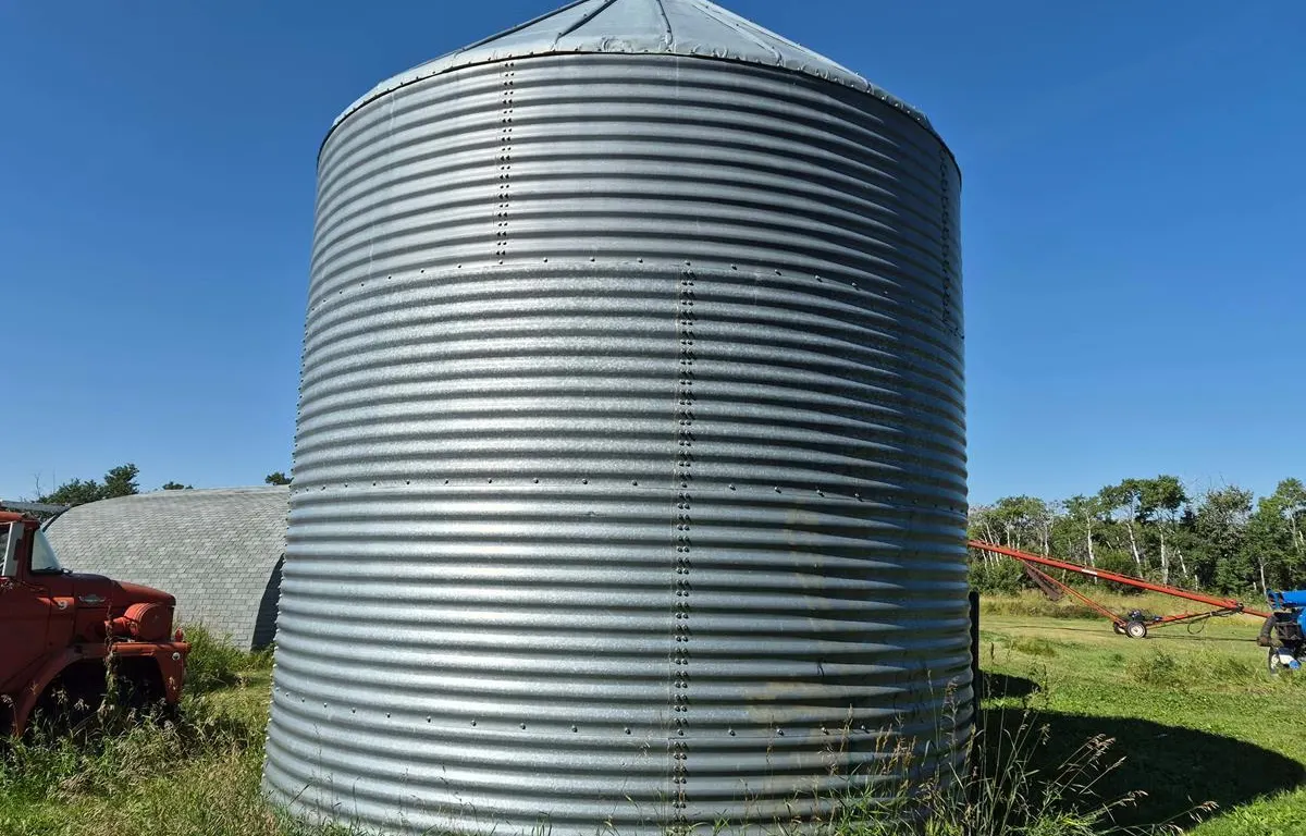 Prairie Steel Products Grain Bin (Approx. 3400 Bushels)
UNRESERVED