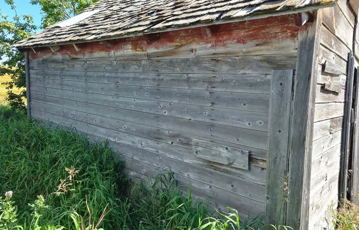 Wooden Storage Shed
UNRESERVED