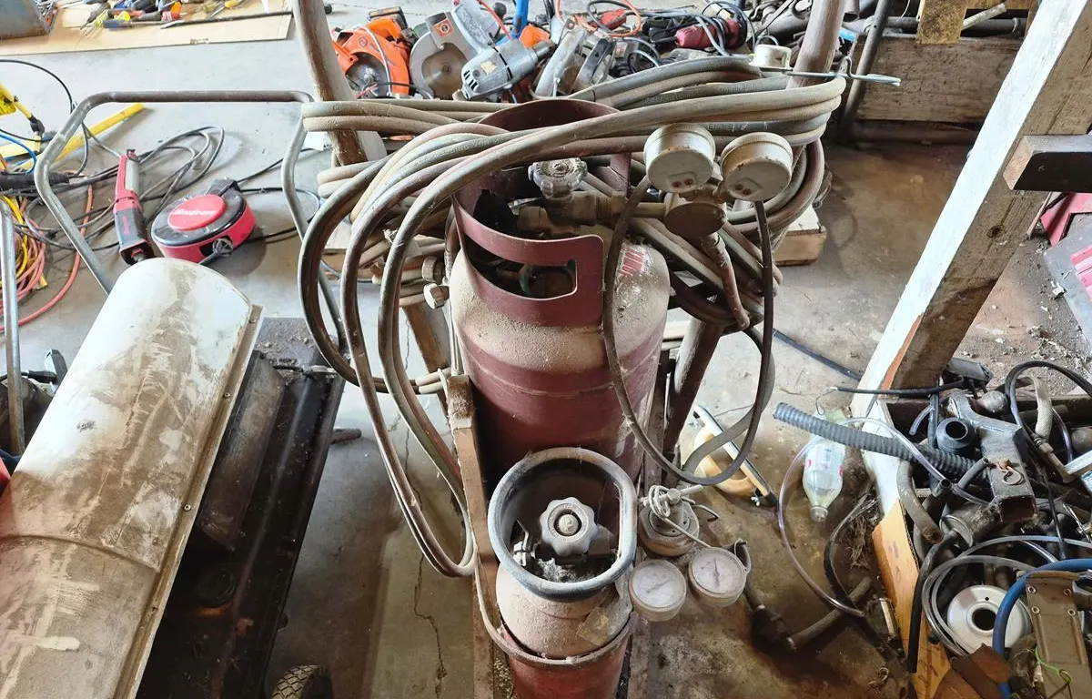 Victor Oxy-Fuel Cutting Torch Set
UNRESERVED