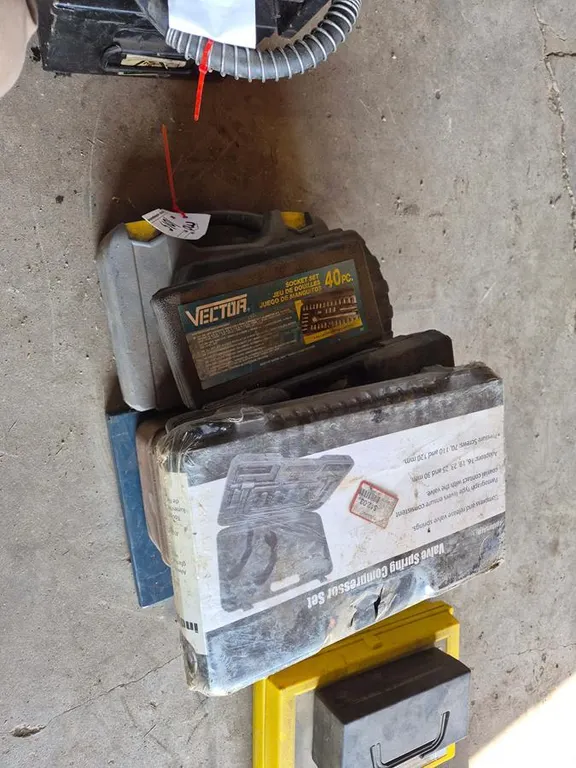 Assorted Automotive Tool Sets and Cases
UNRESERVED