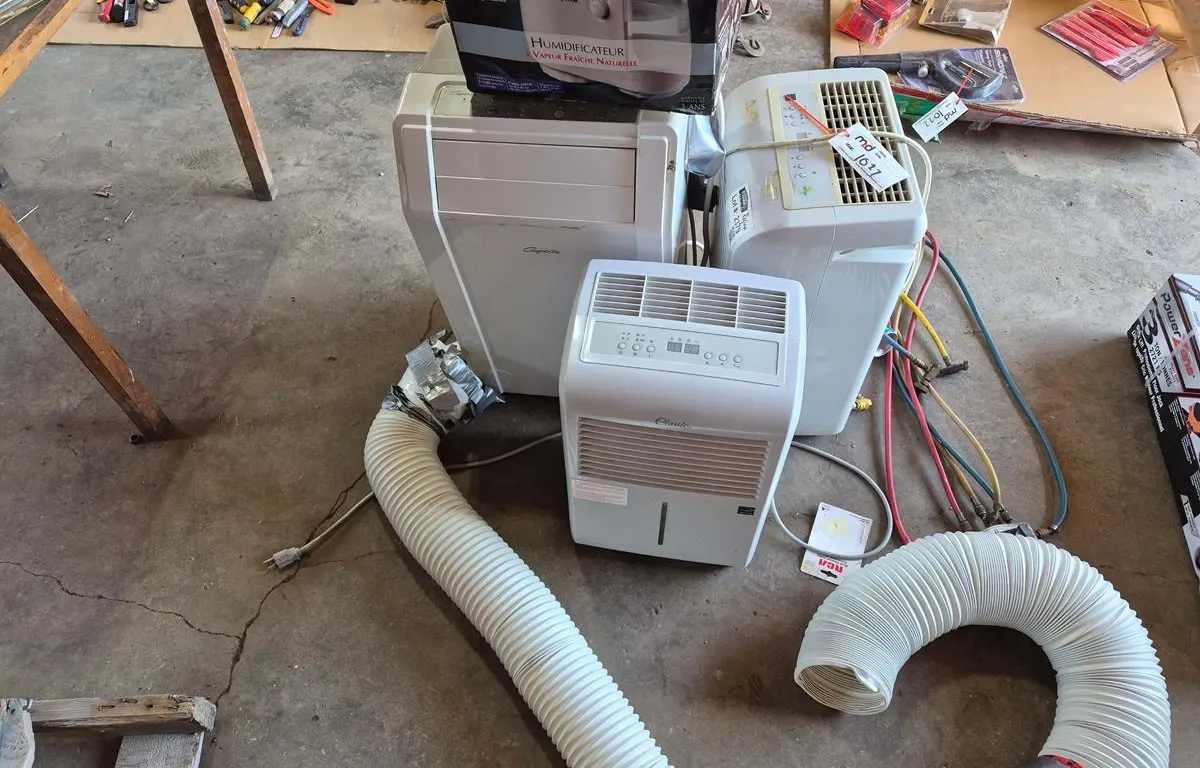 Portable Air Conditioners and Honeywell Humidifier
UNRESERVED