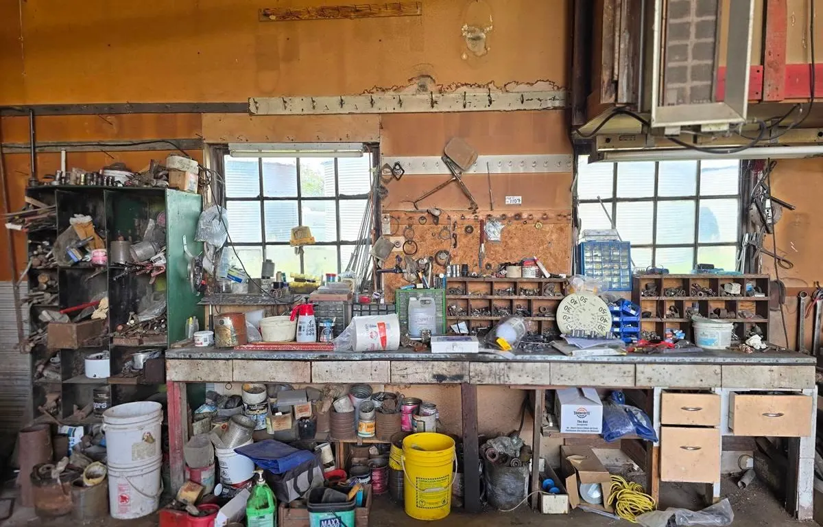 Assorted Shop Tools, Hardware and Contents of Workbench
UNRESERVED