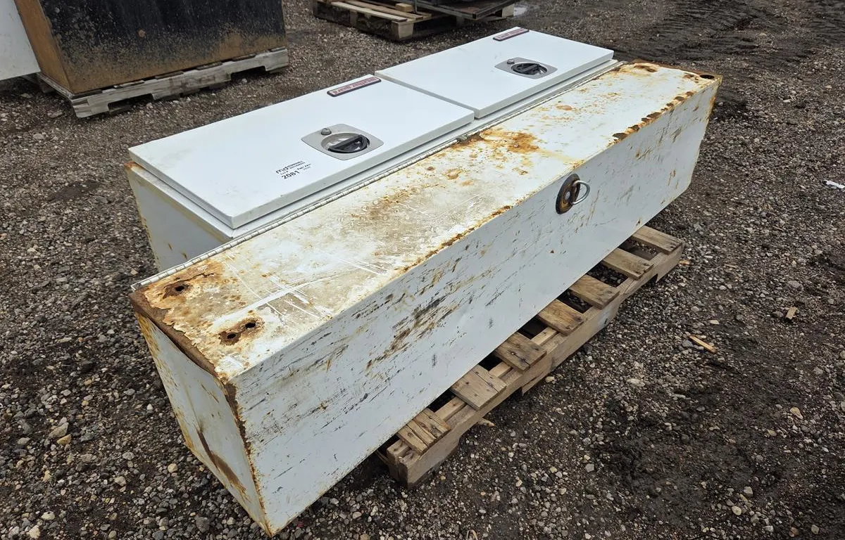 (2) Weather Guard Steel Truck Side Toolboxes
UNRESERVED