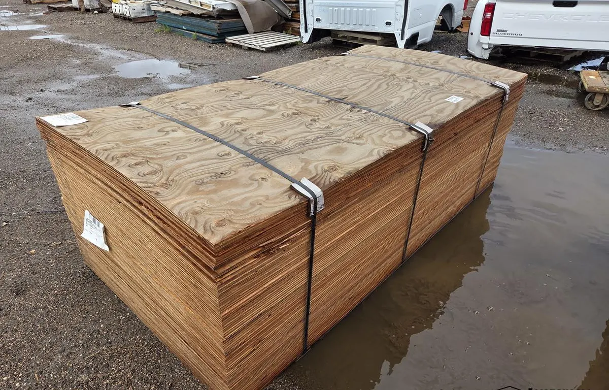 (80) 3/8" 4x8 CSP/DFP No Stamp Plywood (Unused)
UNRESERVED