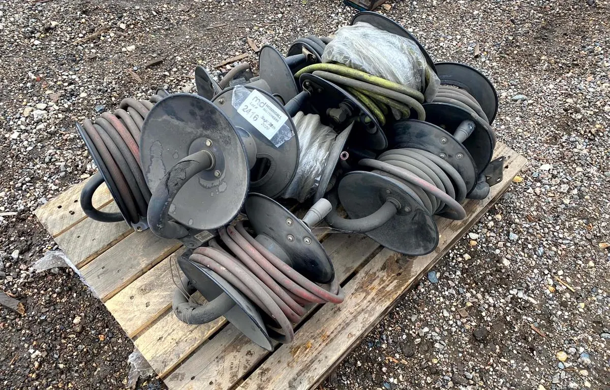 Princess Auto Assorted Hose Reels
UNRESERVED