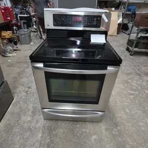LG Stainless Steel Self-Clean Convection Bake and Broil Electric Range