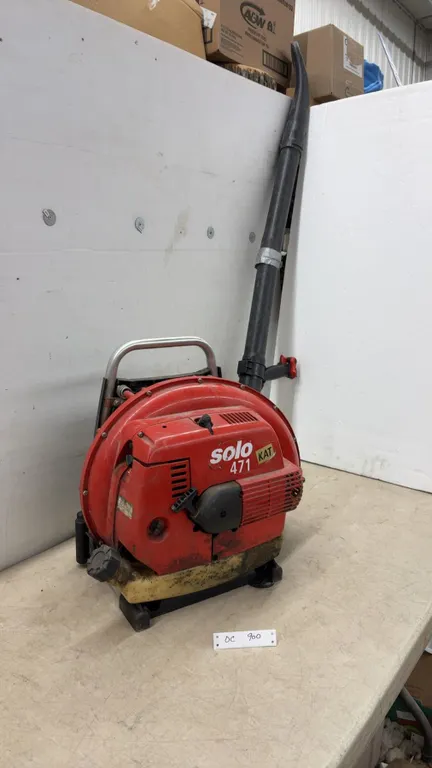 Solo 471 KAT Gas-Powered Backpack Leaf Blower