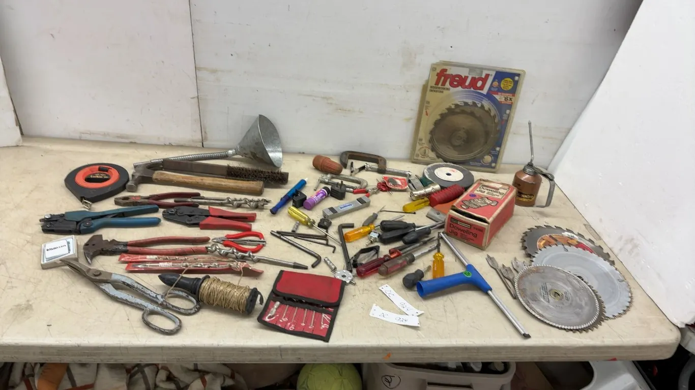 Lufkin 164'/50m Long Tape Measure, Crimping Tools, Fencing Pliers, Saw Blades, Screwdrivers, Hex