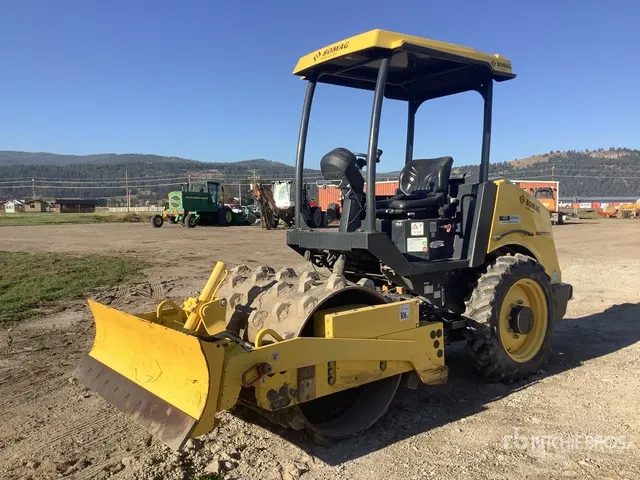 2020 Bomag BW124PDH-5 Padfoot Drum Compactor
