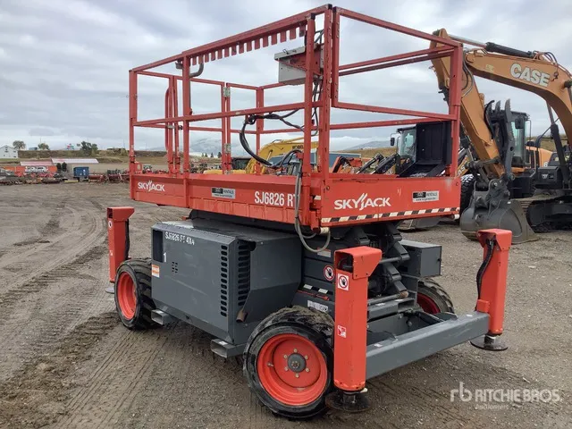 2019 Skyjack 6826RT 4x4 Scissor Lift