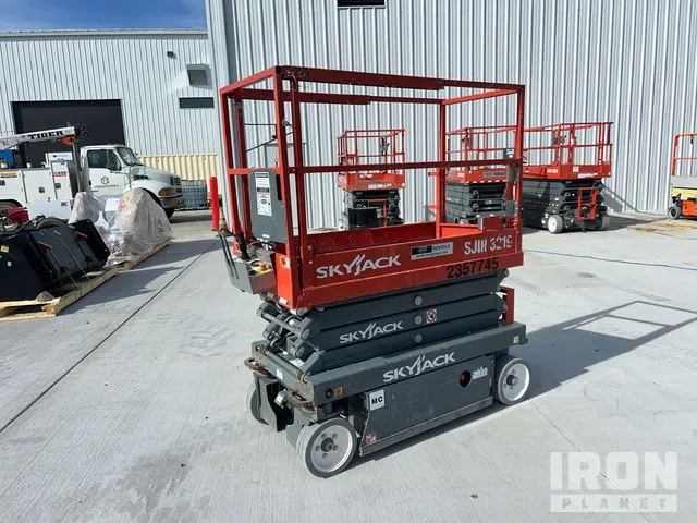 2017 Skyjack SJIII 3219 Electric Scissor Lift