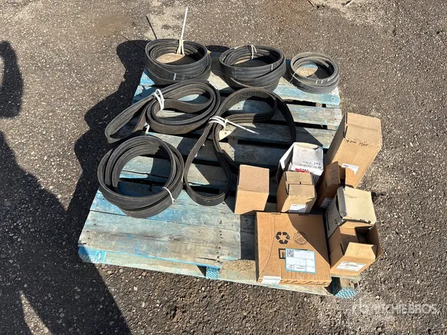 Quantity of Assorted Combine Parts