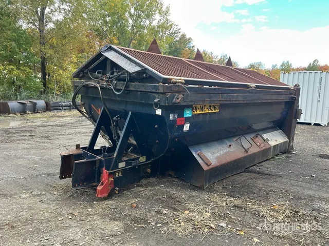 2009 Equipement GD GDU-917 17 Ft Spreader Box