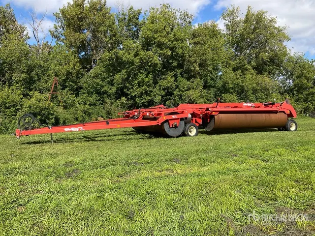 2017 Riteway F3-42 42 ft Land Roller