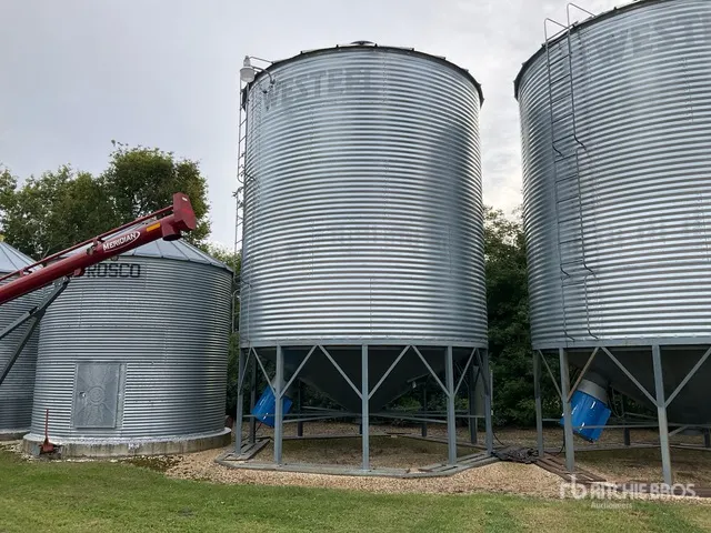 Westeel 1805 +/- 4950 bu 5 Ring Hopper Grain Bin