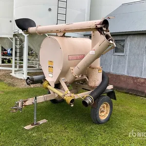 1995 REM 552 Grain Vac