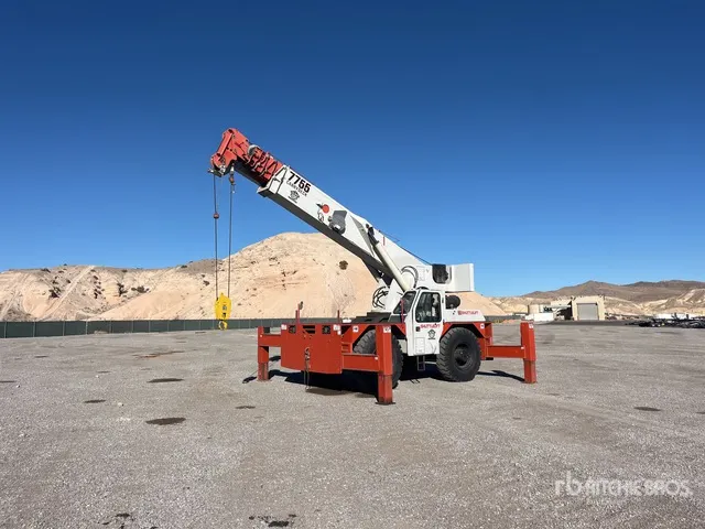 2007 Shuttlelift 7755 22 ton 4x4 Carry Deck Crane