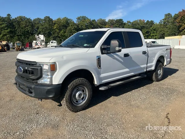 2020 Ford F-250 XL 4x4 Crew Cab Pickup