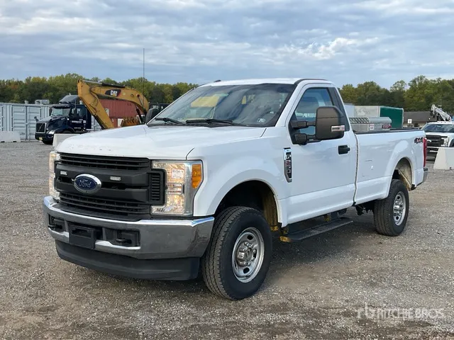 2017 Ford F-250 XL 4x4 Pickup