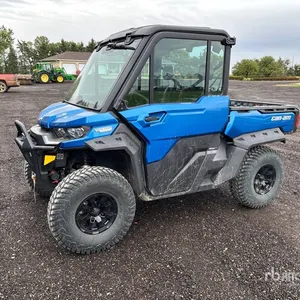 2022 Can-Am Defender 4x4 Side By Side