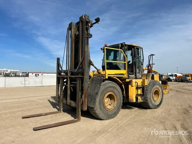 2005 Cat 950G Series II 30000 lb 4x4 Rough Terrain Forklift