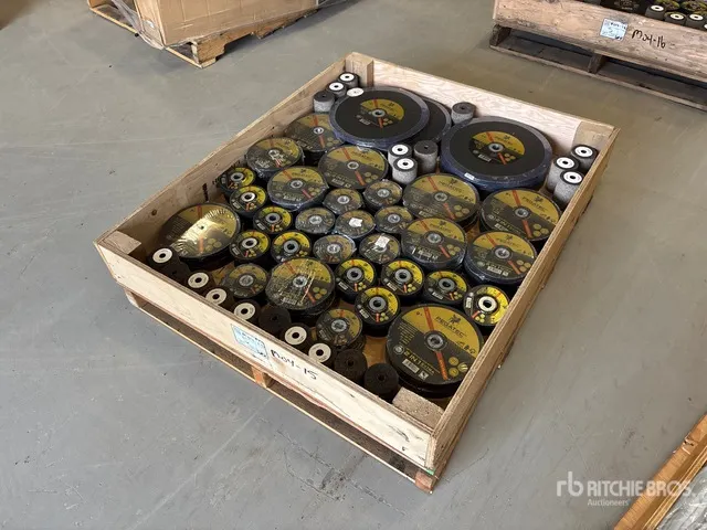 Quantity of Welders Grinding Disks (Unused)