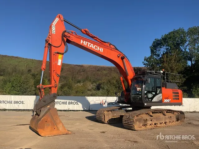 2017 Hitachi ZX300LC-6 Tracked Excavator