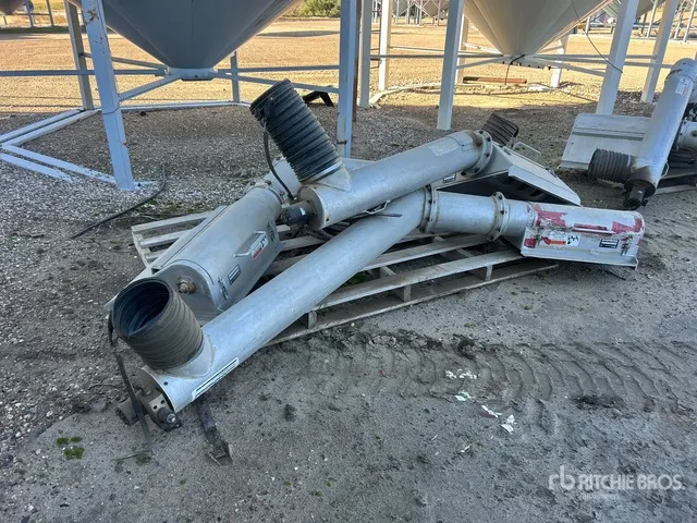 Quantity of (3) Michel's Hopper Auger
