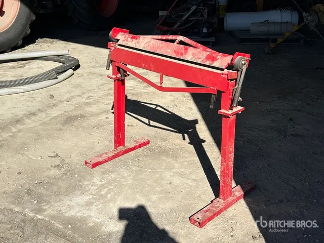 36 in Sheet Metal Bending Beake