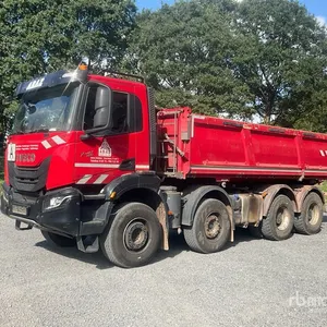 Iveco AD360HX Flatbed Truck