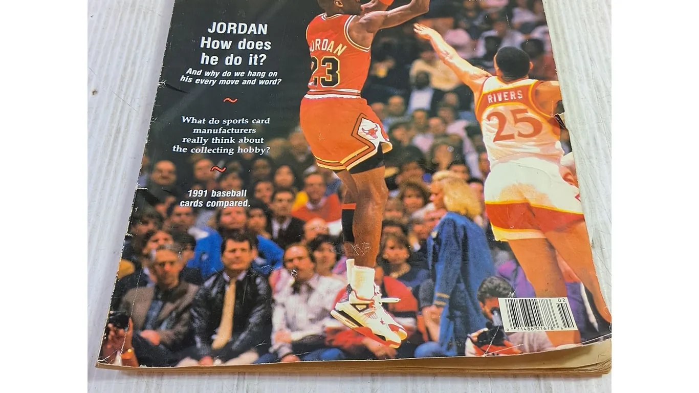 1991 Vintage Michael Jordan "Tuff Stuff" Magazine