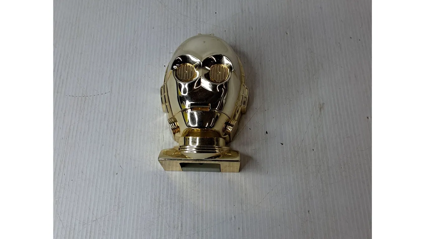 Vintage Star Wars Micro Machines C-3PO Cantina Playset ( cannot authenticate)