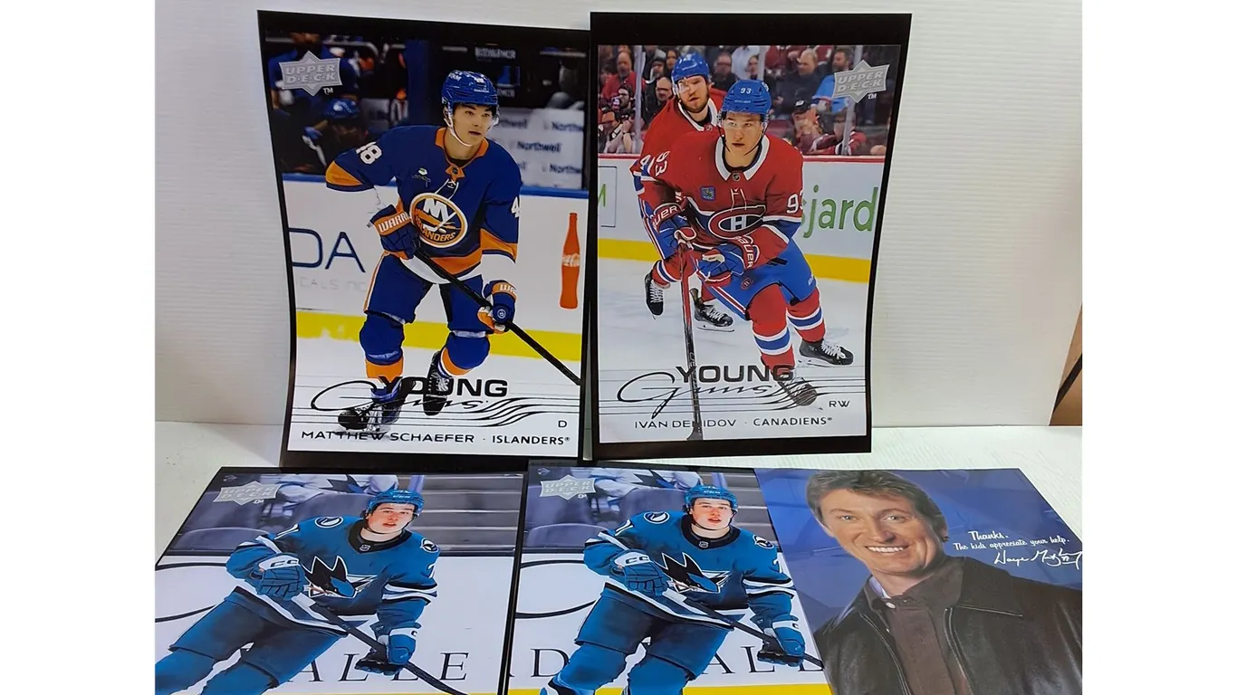 Jumbo NHL Rookie Posters (Reproductions), Ford Promotional Poster