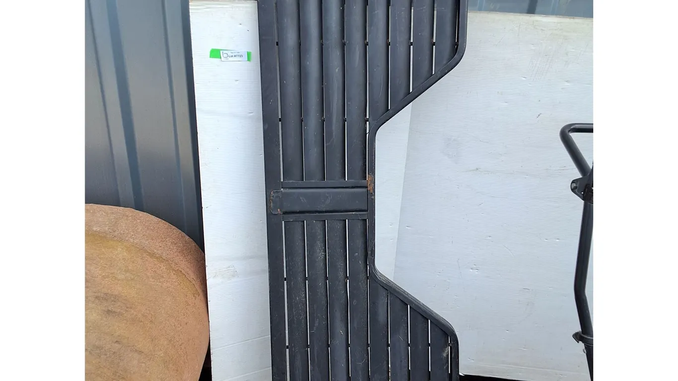 **1992 Chevy Tailgate 64" x 21 1/2" No Shipping