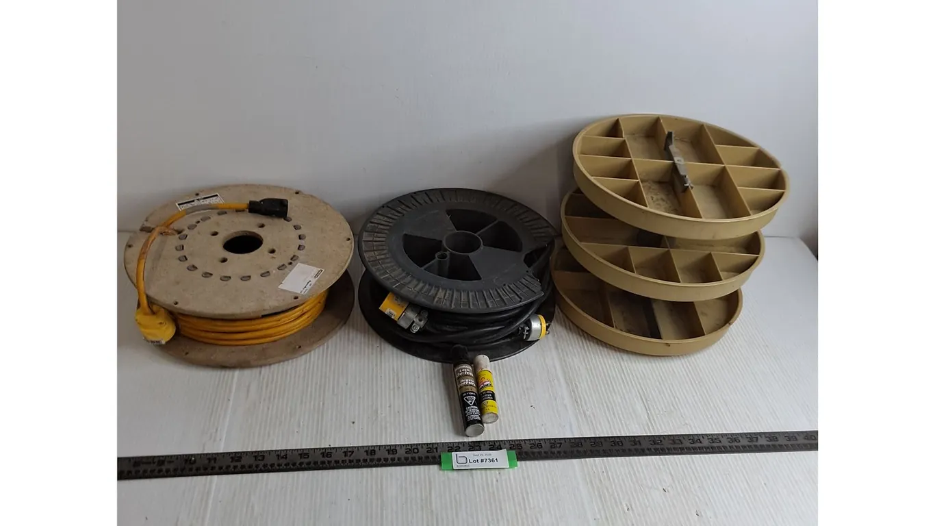 (2) Extension Cords on Spools, 3-Tier Parts Tray, Lock De-Ice, Liquid Wrench
